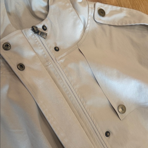 Rhone Utility Trench Coat Beige Safari - Picture 9 of 12